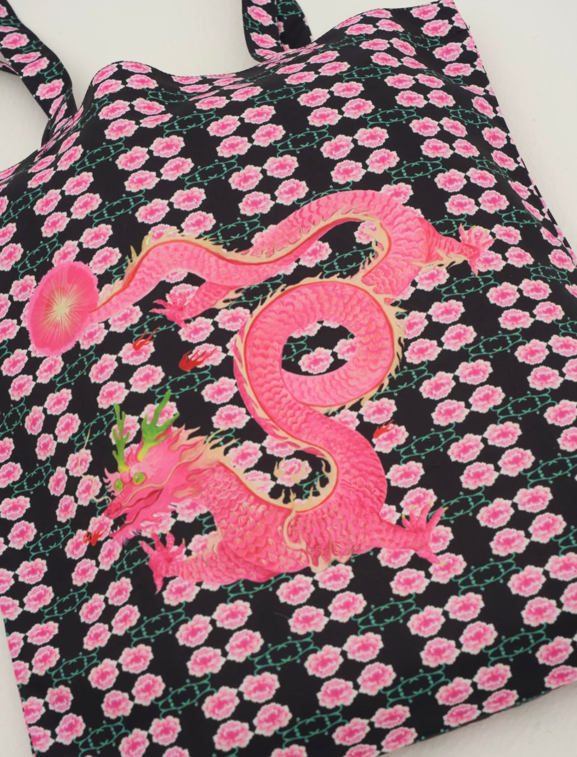 XI XING LE喜行乐: Pink Dragon Tote Bag粉龙环保袋