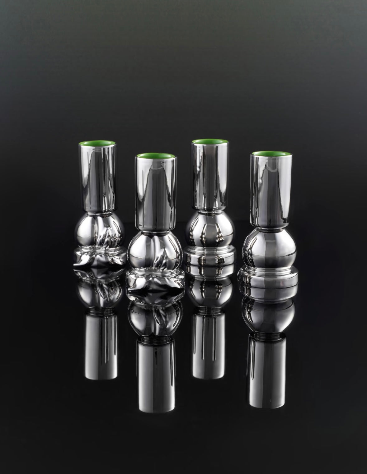 XI XING LE 喜行乐：Silver Peach Wine Cup Set of 4 桃樽小酒杯银色 四个一组